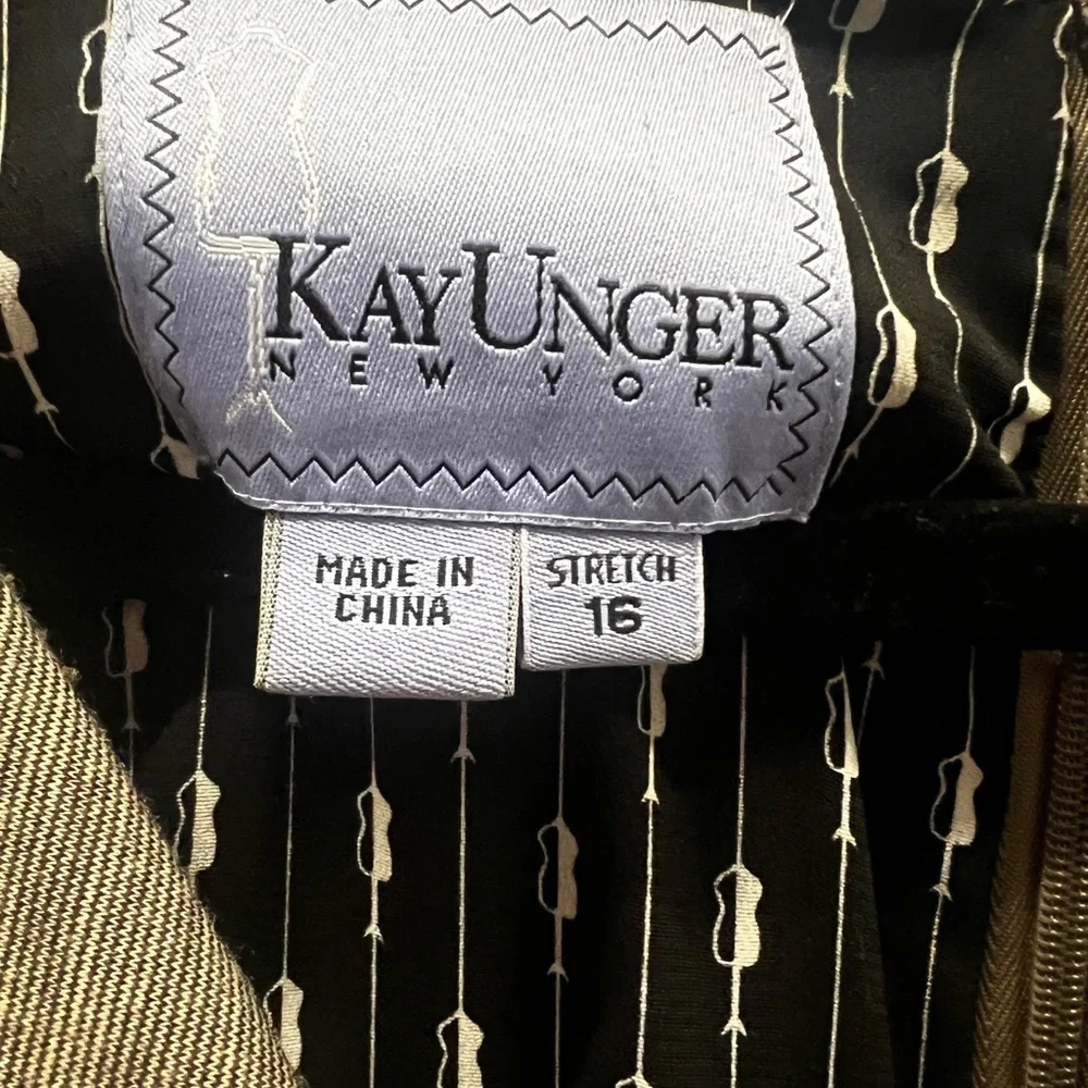 Brown Sheath Dress with Cowl Neck and Cuffed Sleeves - Picture 3 of 4